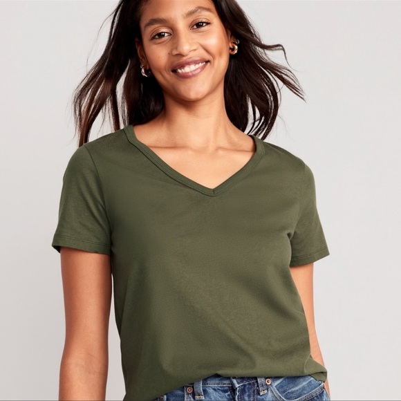 NWT OLD NAVY EveryWear V-Neck Slub-Knit T- SHIRT Color:
Alpine Tundra SIZE XL - Picture 2 of 7